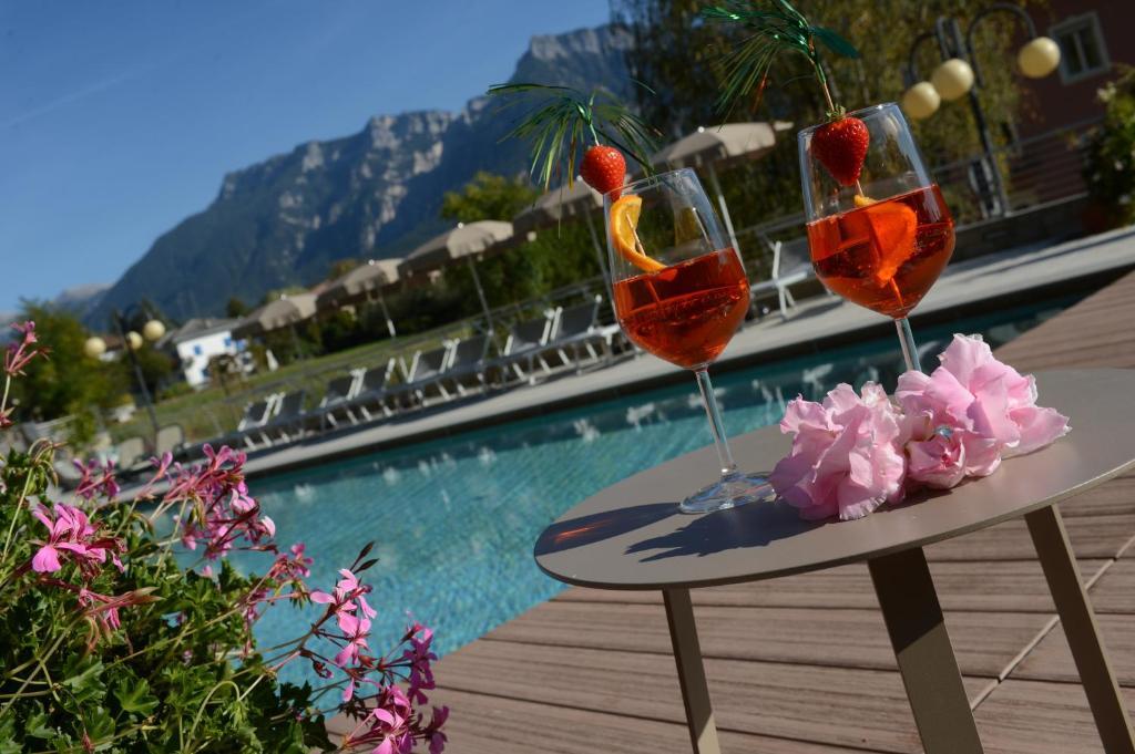 Hotel Ambassador Levico Terme Eksteriør bilde