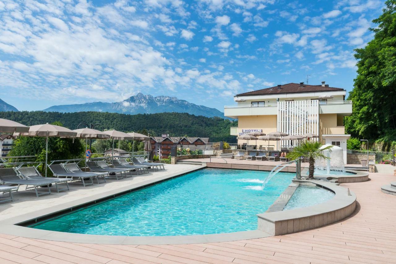 Hotel Ambassador Levico Terme Eksteriør bilde